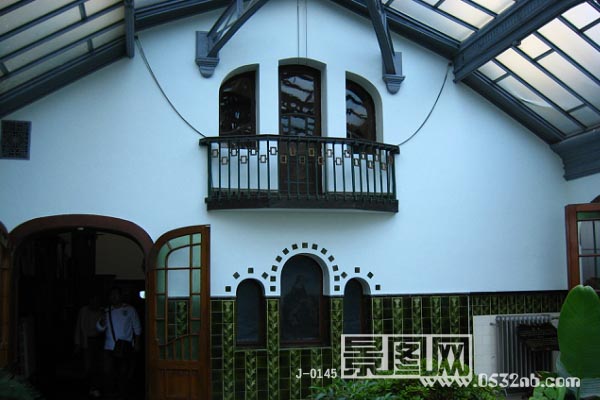 青岛迎宾馆室内-花房百年瓷砖