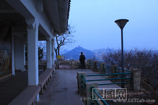 青岛小鱼山回廊厅