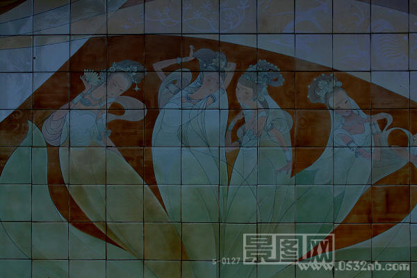 小鱼山瓷面釉上彩壁画